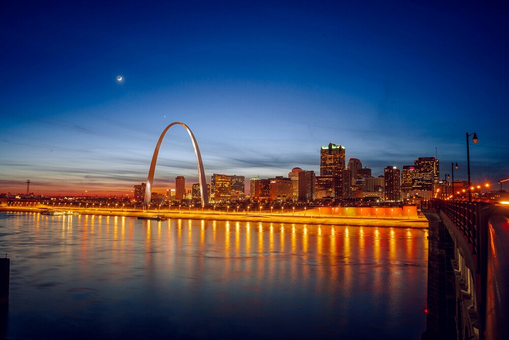Brocnbells coming to St Louis